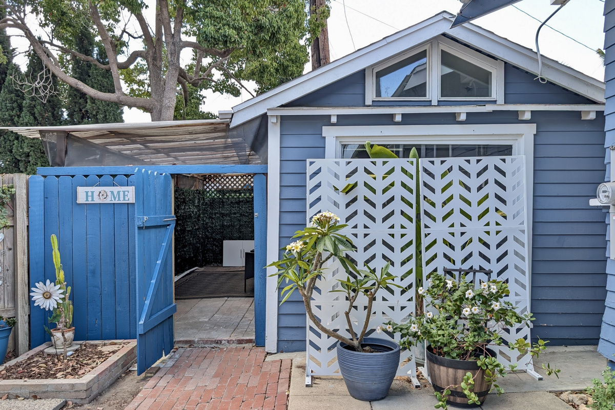 Private entrance and patio.