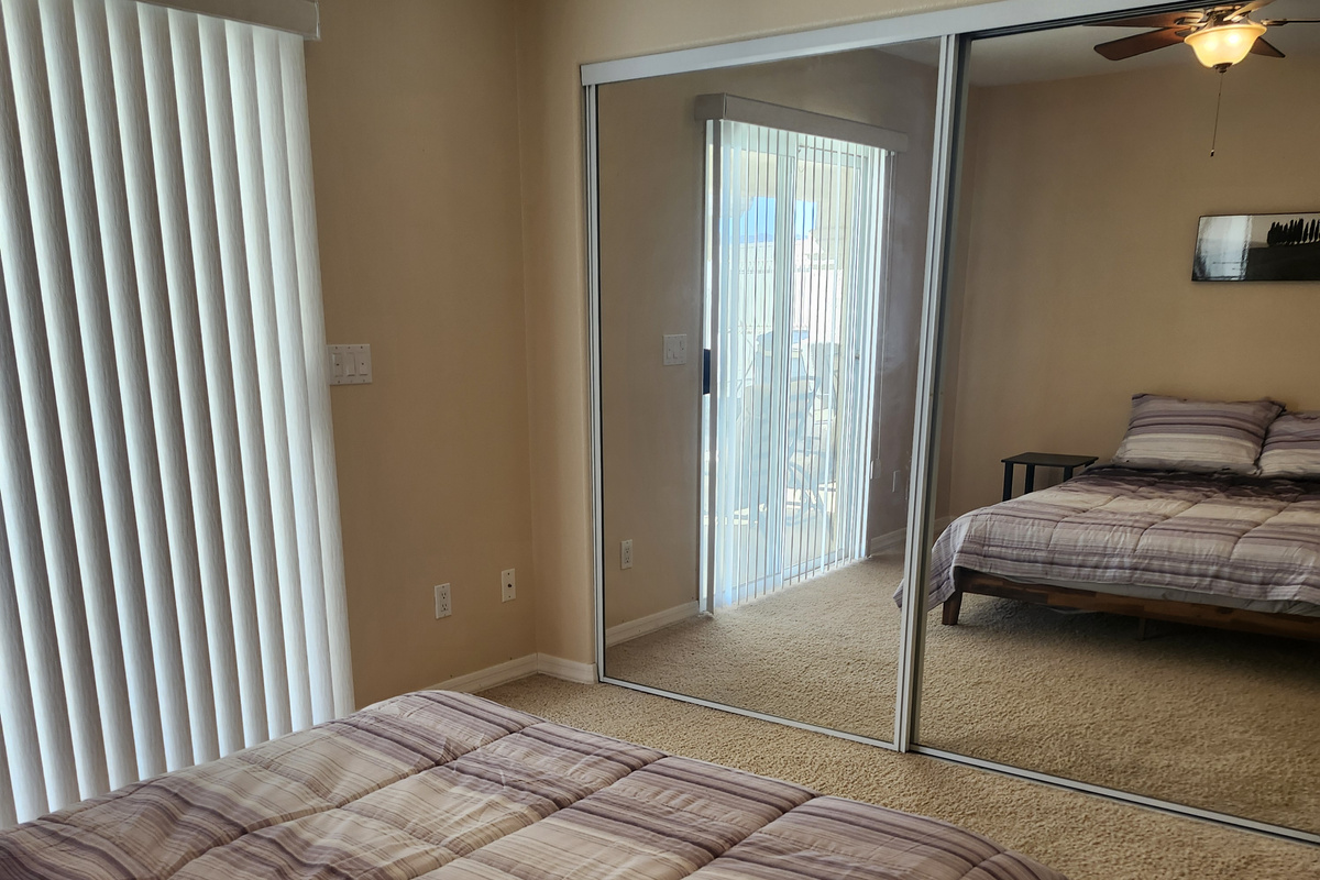 2nd bedroom