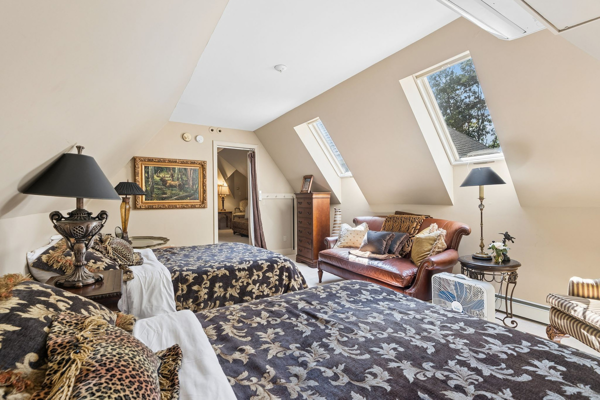Bedroom #6