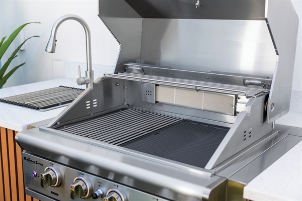 Multipurpose Grill means there's nothing you can't cook in this beachhouse!