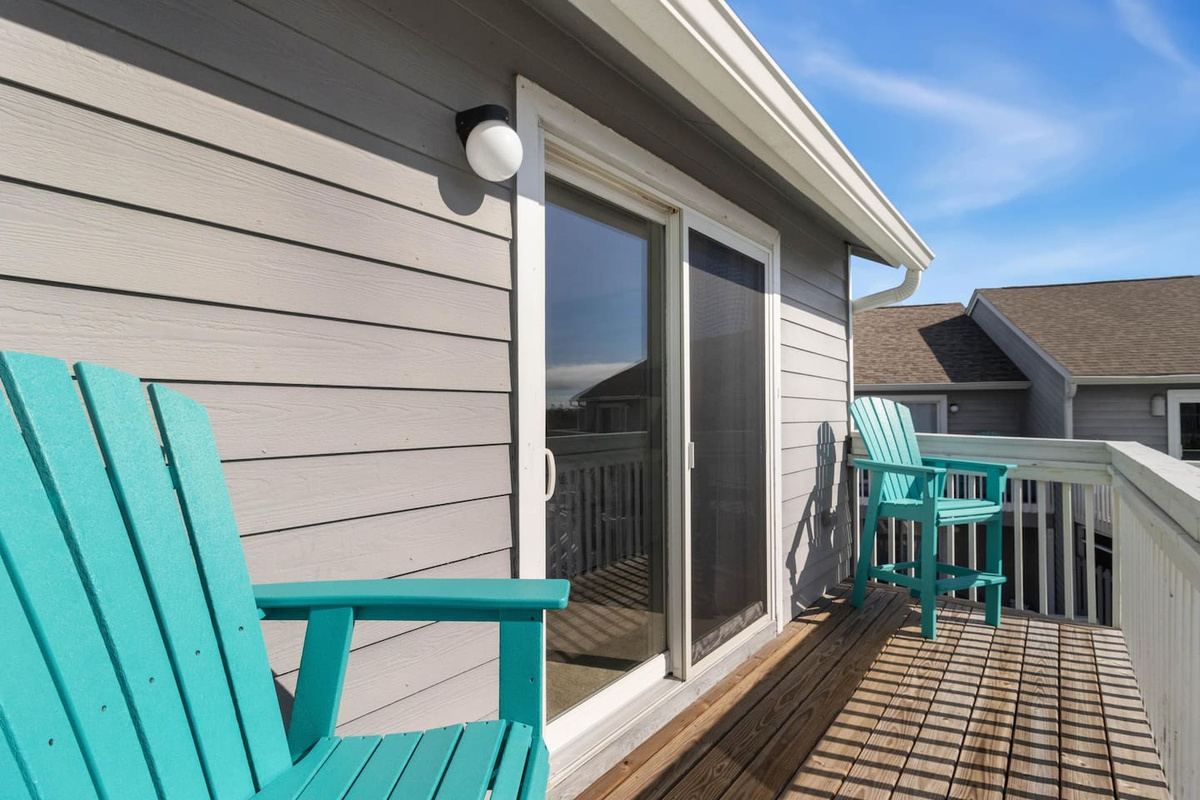 Large Private Master Deck.