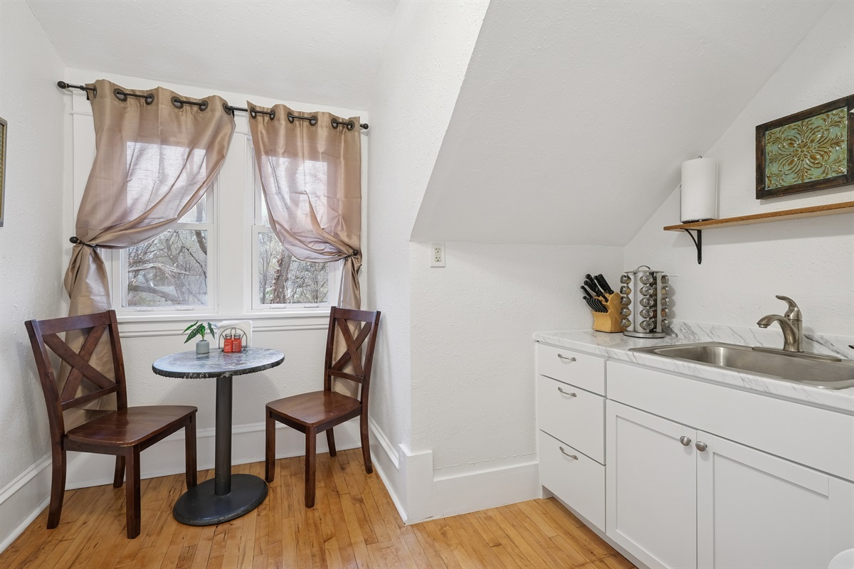Enjoy the cozy dining nook in the kitchen.