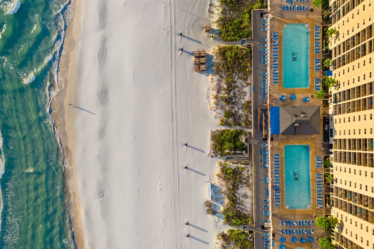 With over 500ft of direct beach access, down the elevators, a few steps past the pool and you are on the beach.