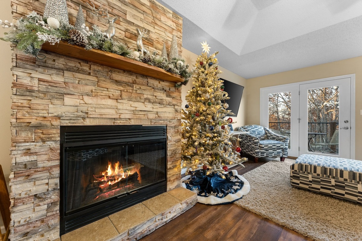 Enjoy the Christmas decor from the first weekend of November