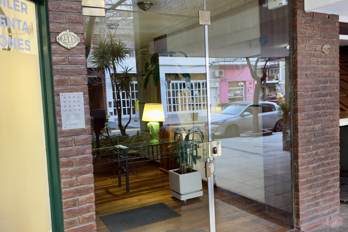 Street-level entrance to the Echeverría building in Belgrano.