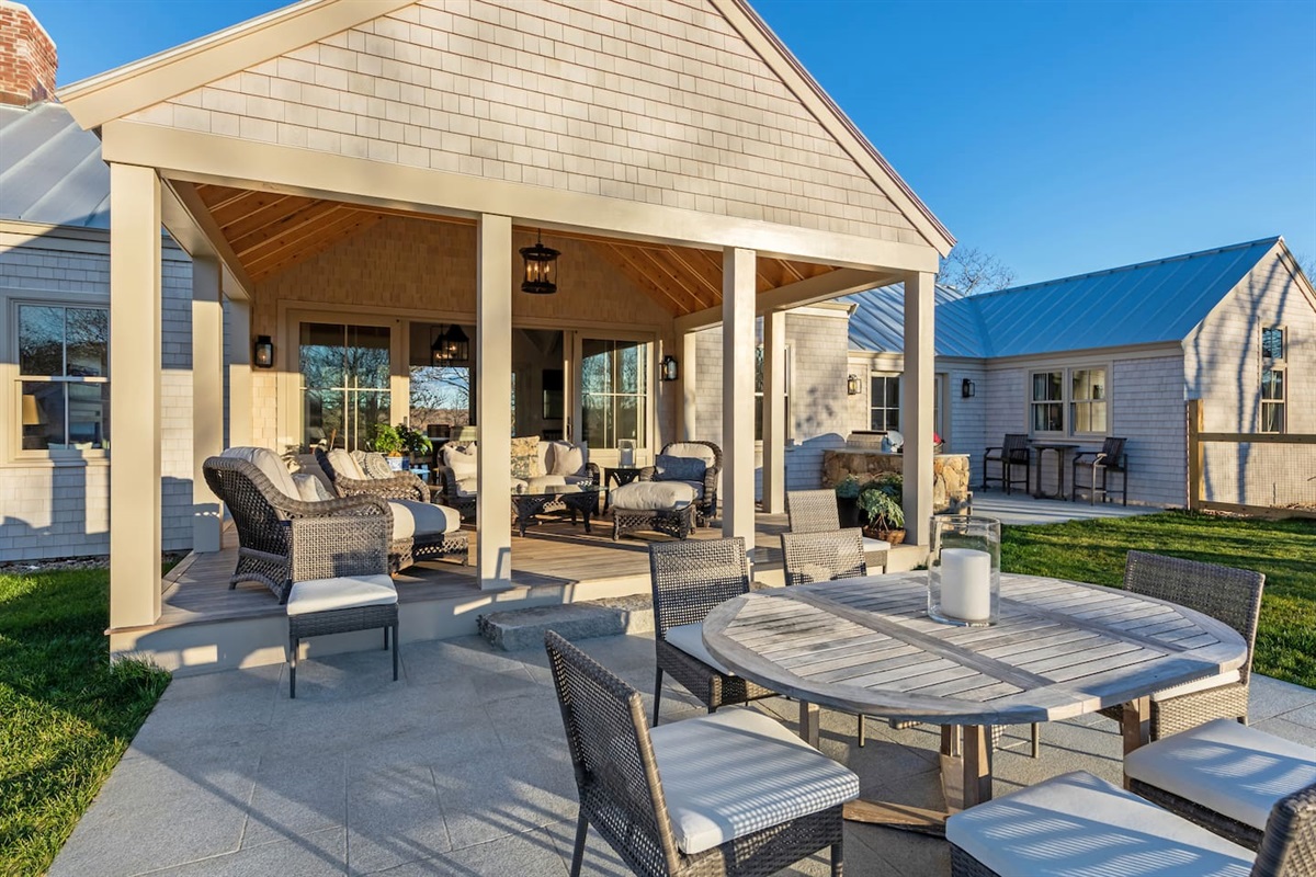 65 Jennie Ahearn Rd, West Tisbury
