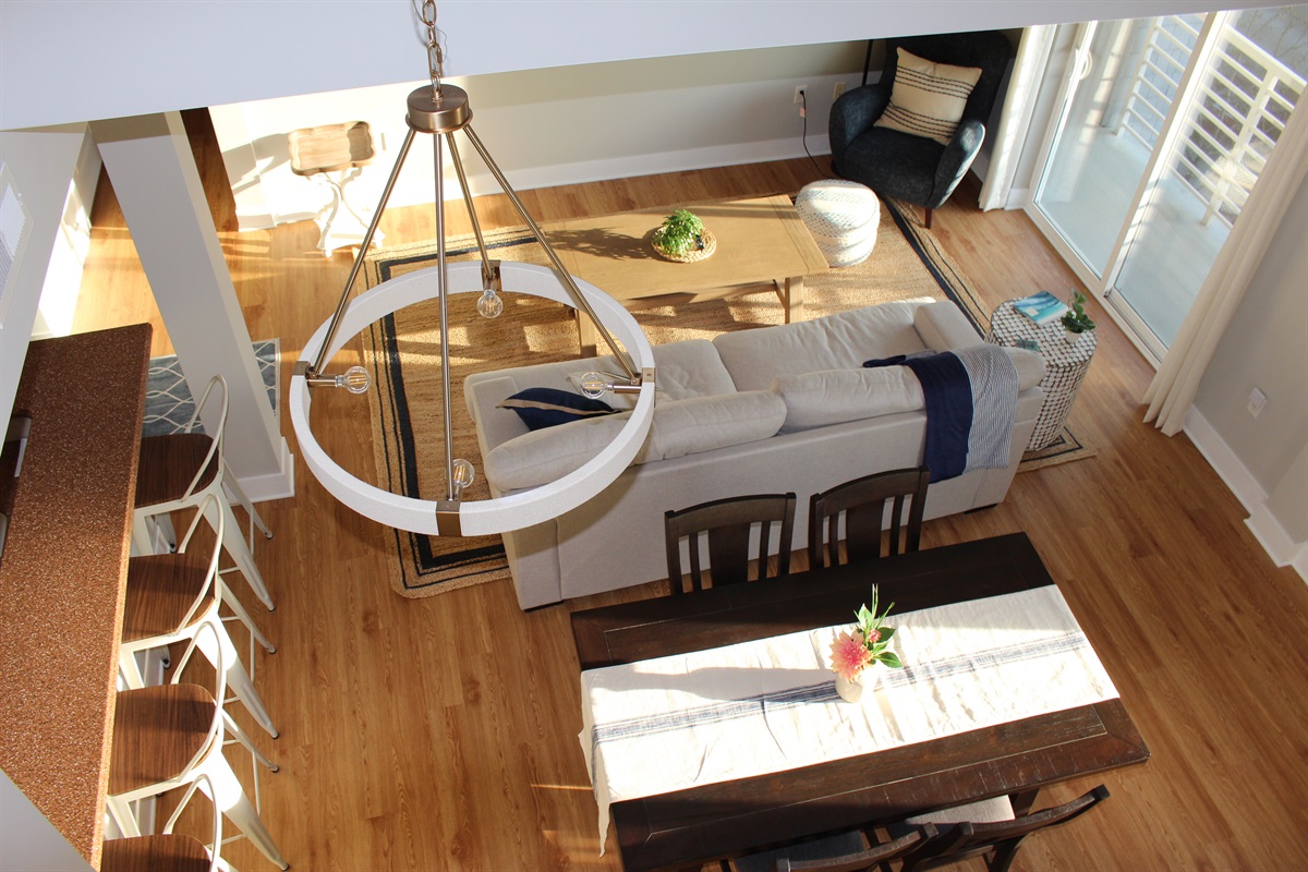 Open layout and dining