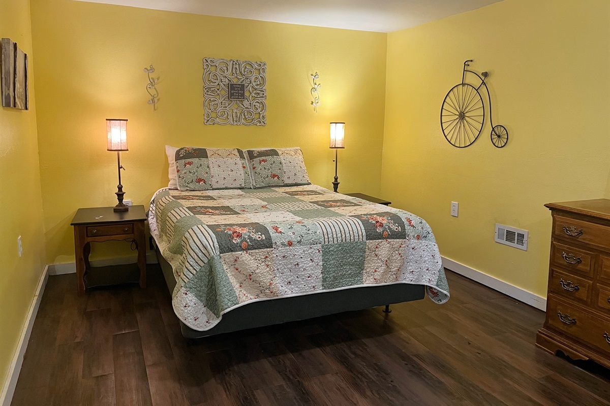 Downstairs bedroom with a queen bed!