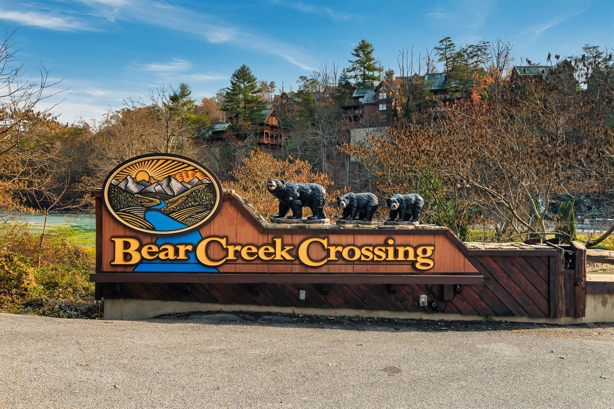 The cabin is located in the Bear Creek Crossing Resort cabin community, which includes community indoor pool that's open year round, 9 hole mini golf course, and outdoor pool that's open seasonally.