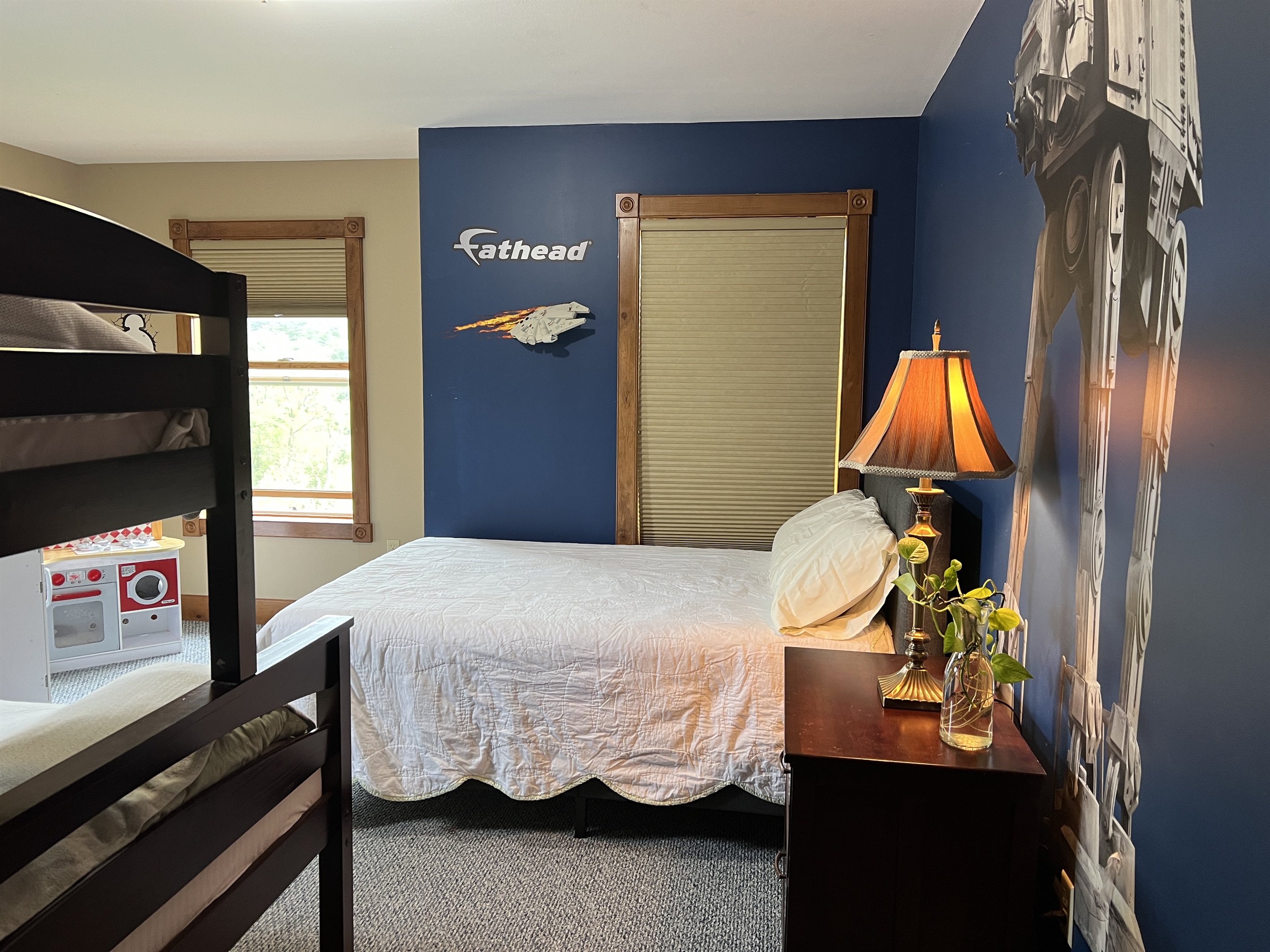 2nd floor StarWars room, Double and bunks