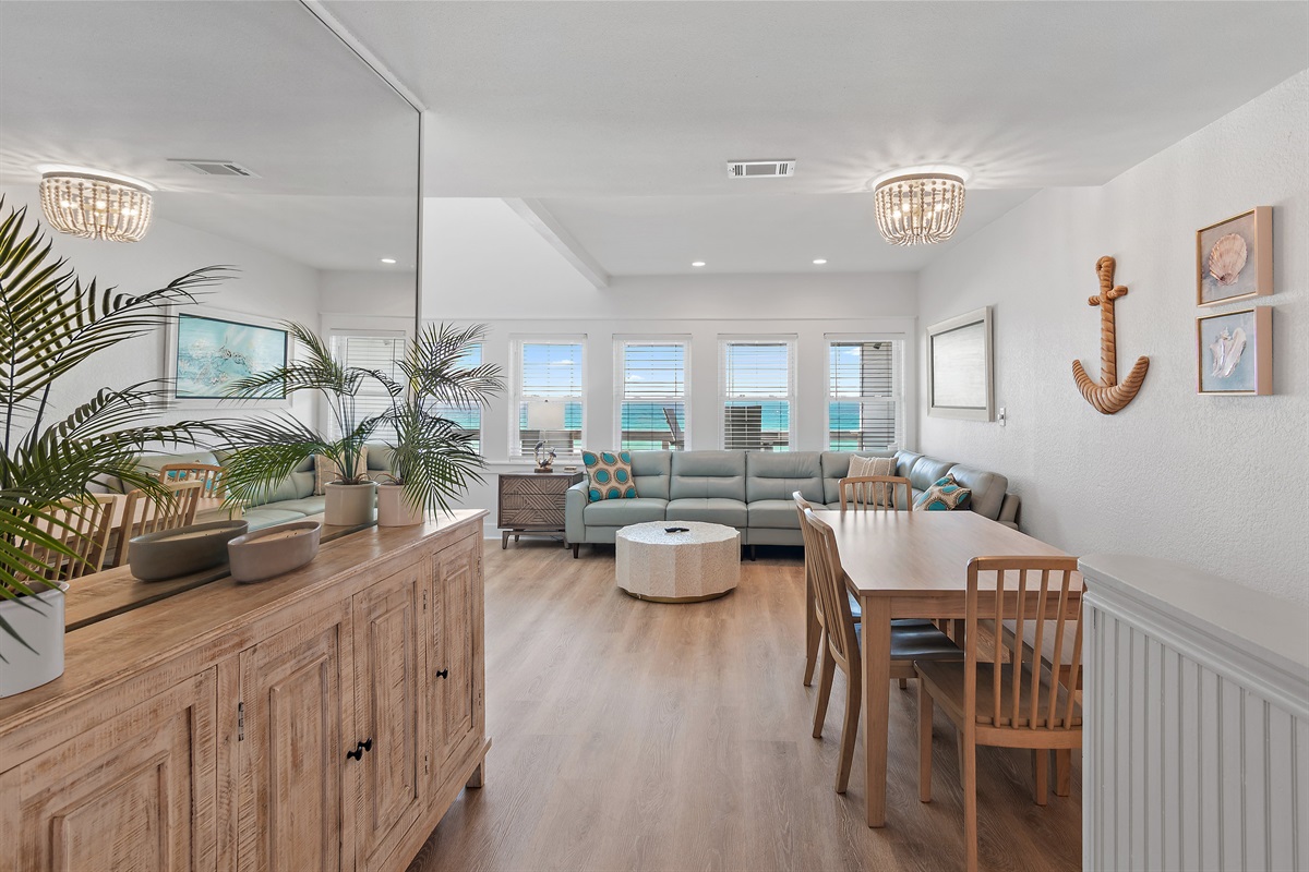 2nd Floor Living Space at Sea Winds 8 - Gulf Views! 