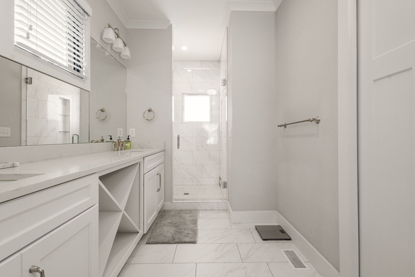 Luxury Retreat Near Notre Dame 5BR 4.5BA, photo 12