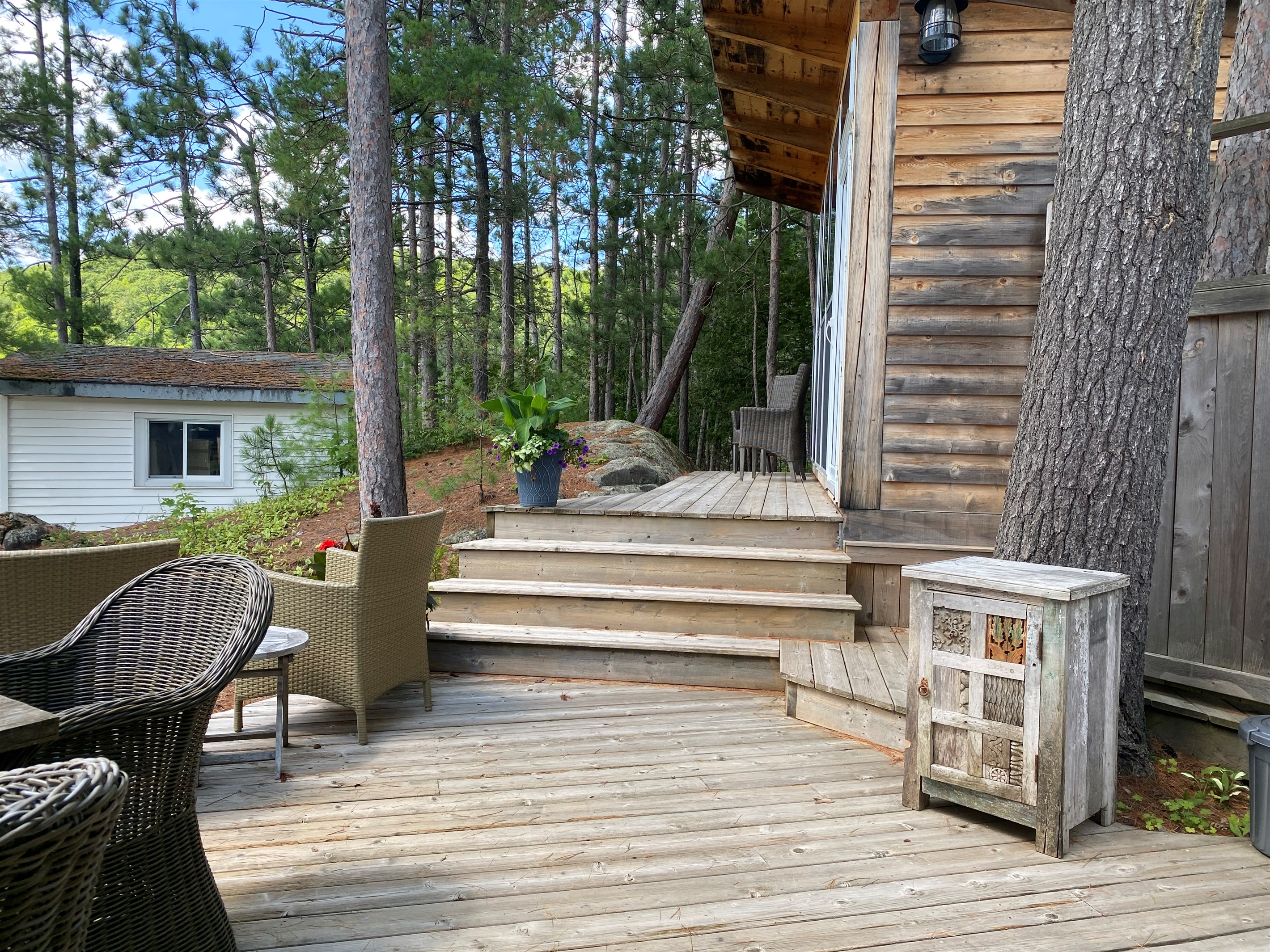 Deck area leading up to bunky deck