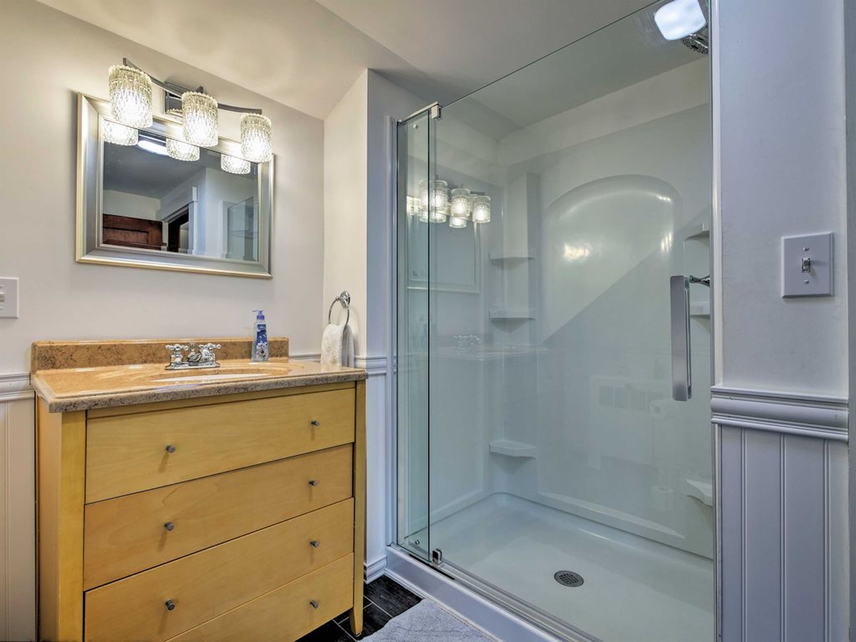 New bathroom shower