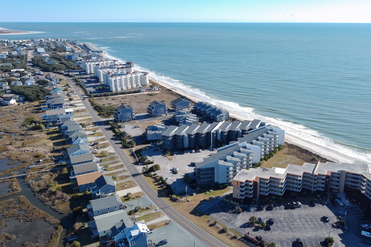 Shipwatch Villas in front of the sea!