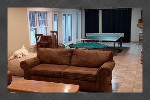 Basement/play room