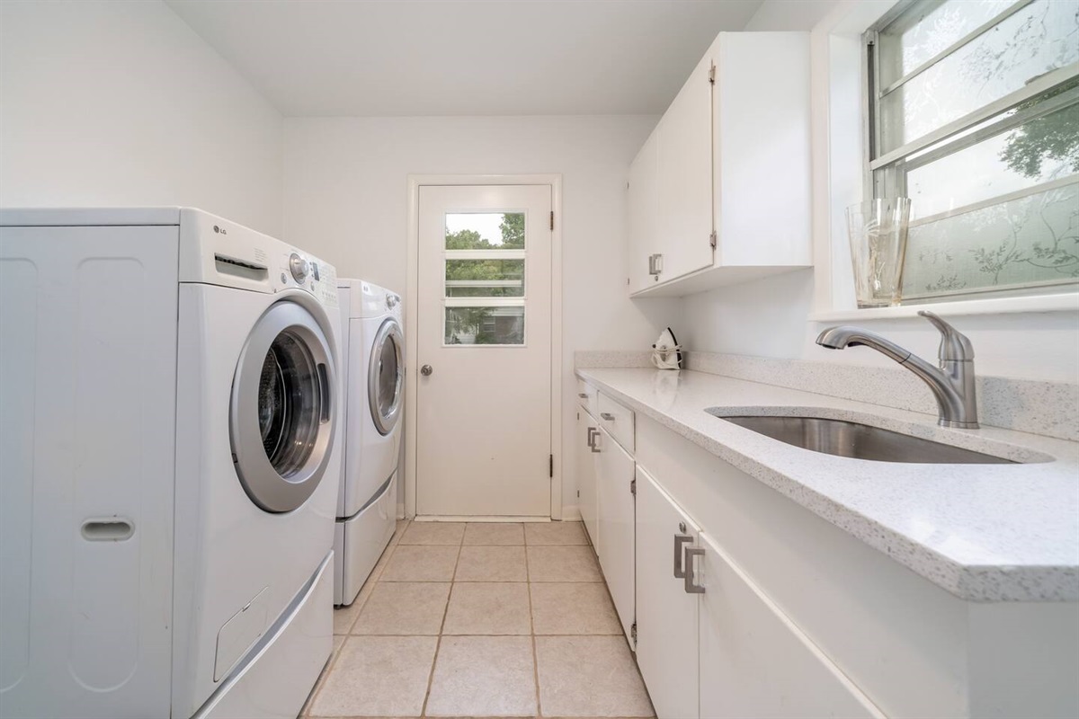 Laundry room with high capcity washer and dryer
