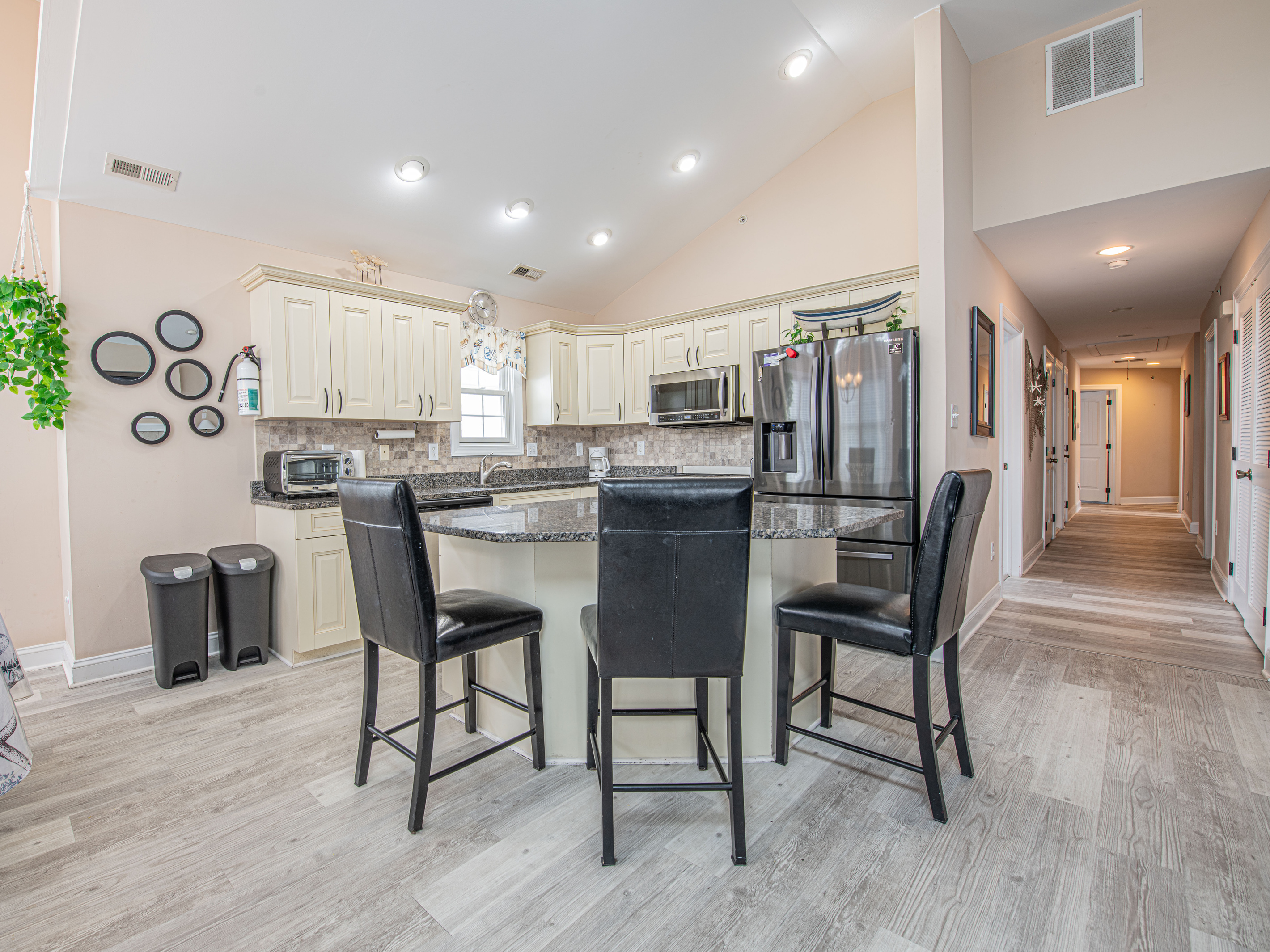 Modern Kitchen with Breakfast Bar Seating