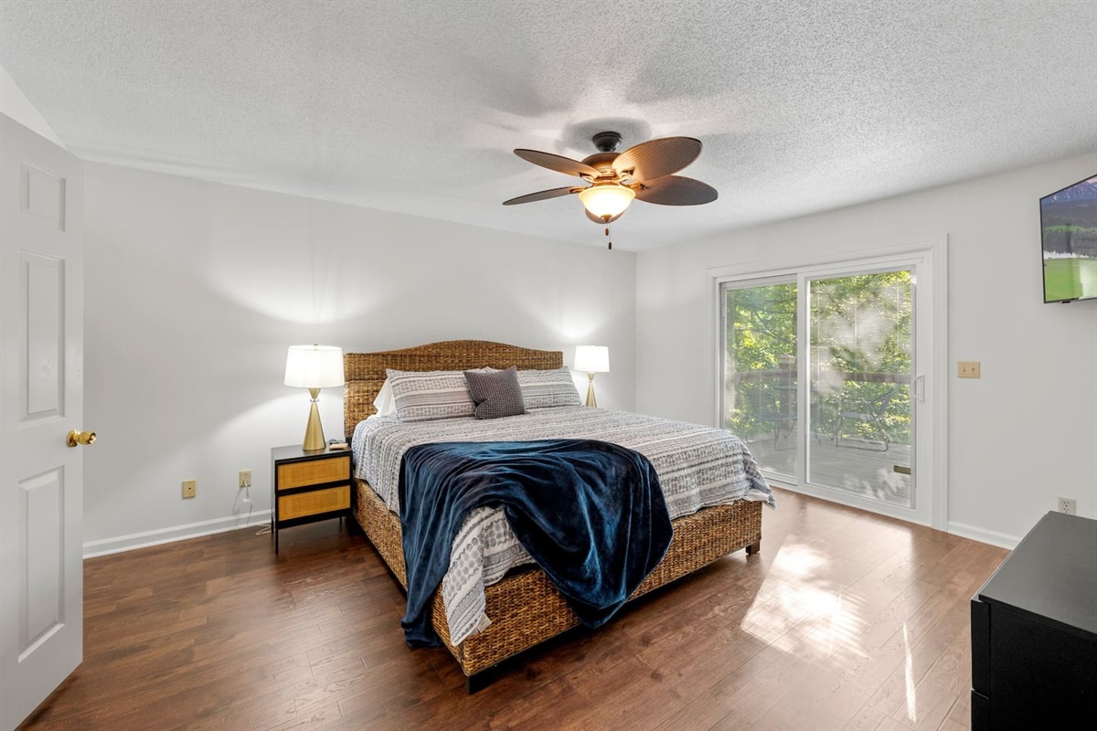 King Bedroom #1
