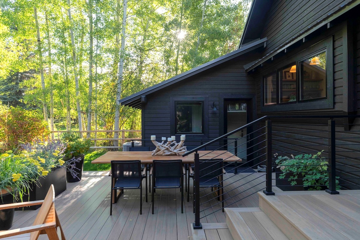 Outdoor Dining Table