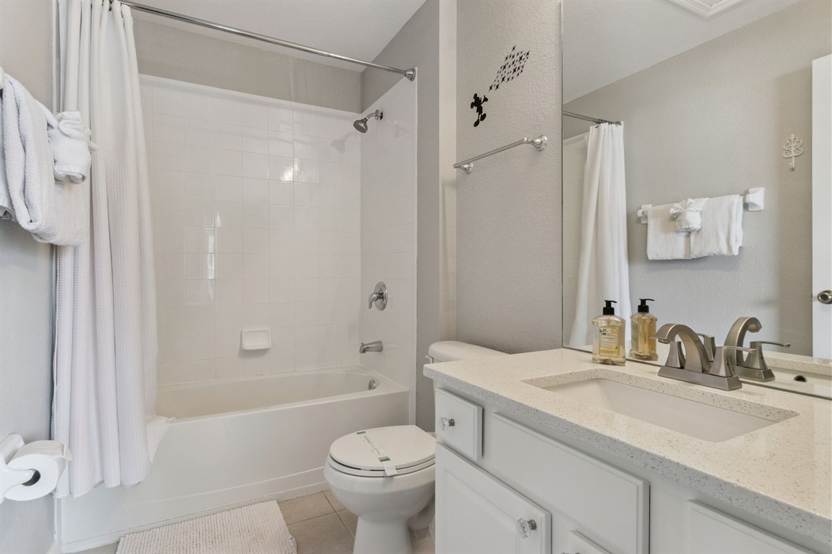 Ensuite Twin Bathroom