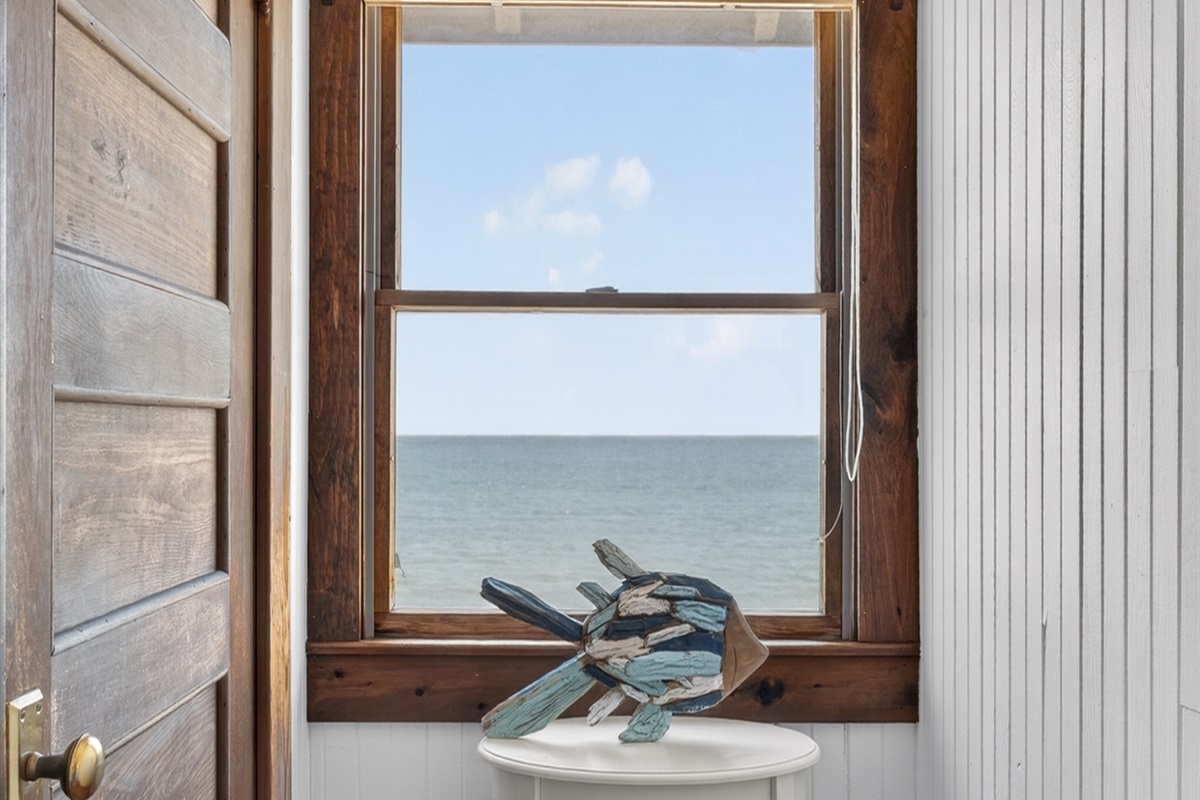 Wake up to beautiful ocean views from this peaceful 3rd bedroom!