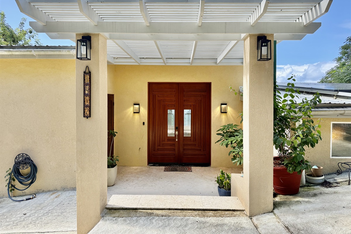 Skip down these few steps to begin your vacation at Casa Buena Vista.