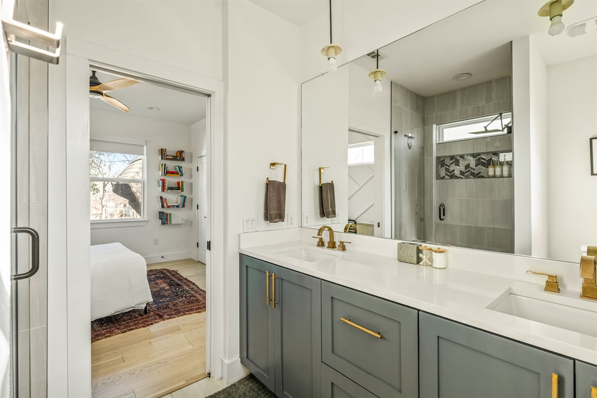 Bright and modern bathroom with a spacious double vanity