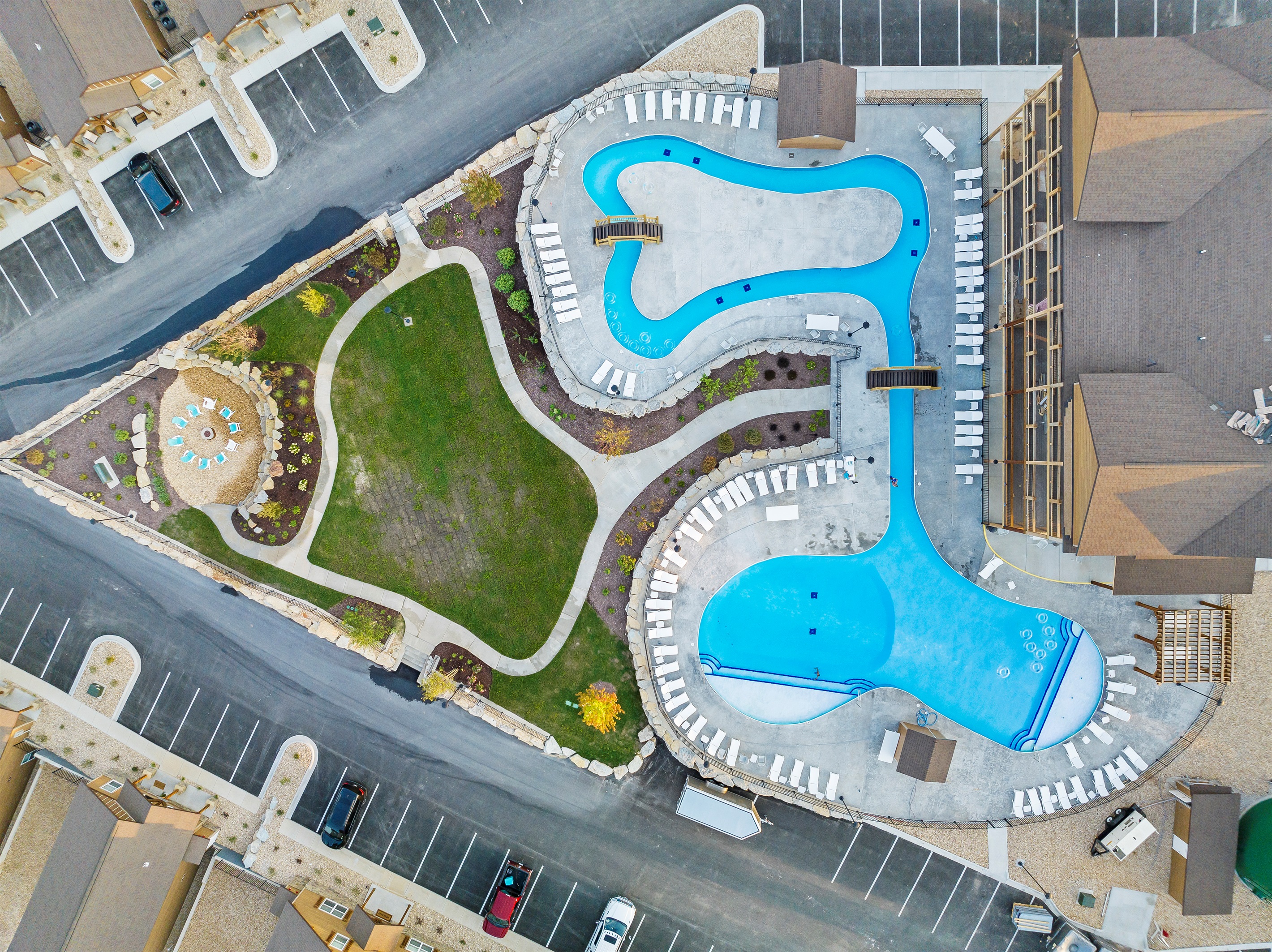 Main Pool & Lazy River