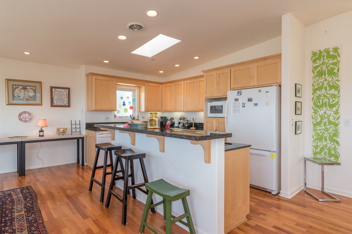Kitchen island