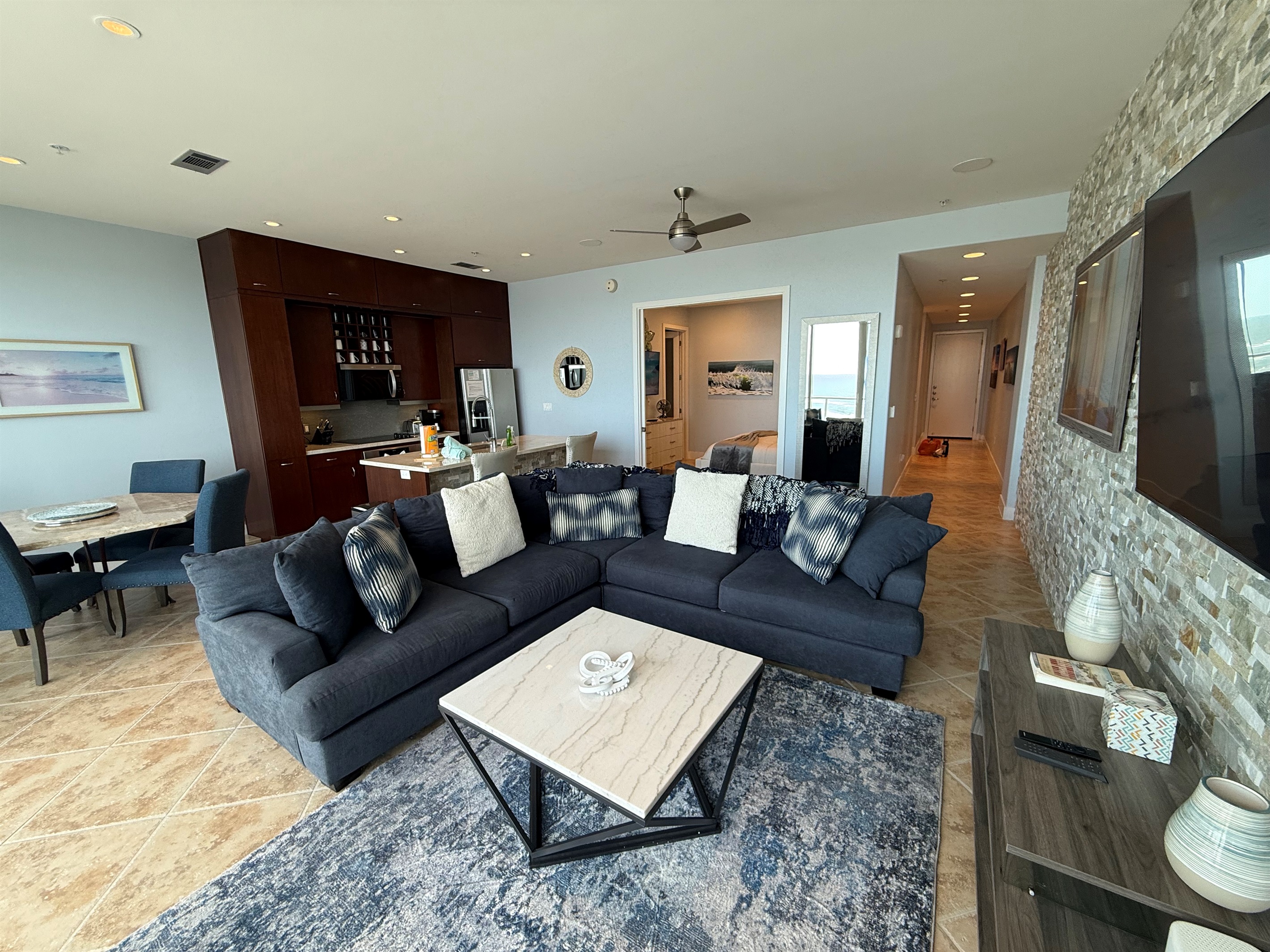 Sectional and oversized living area!