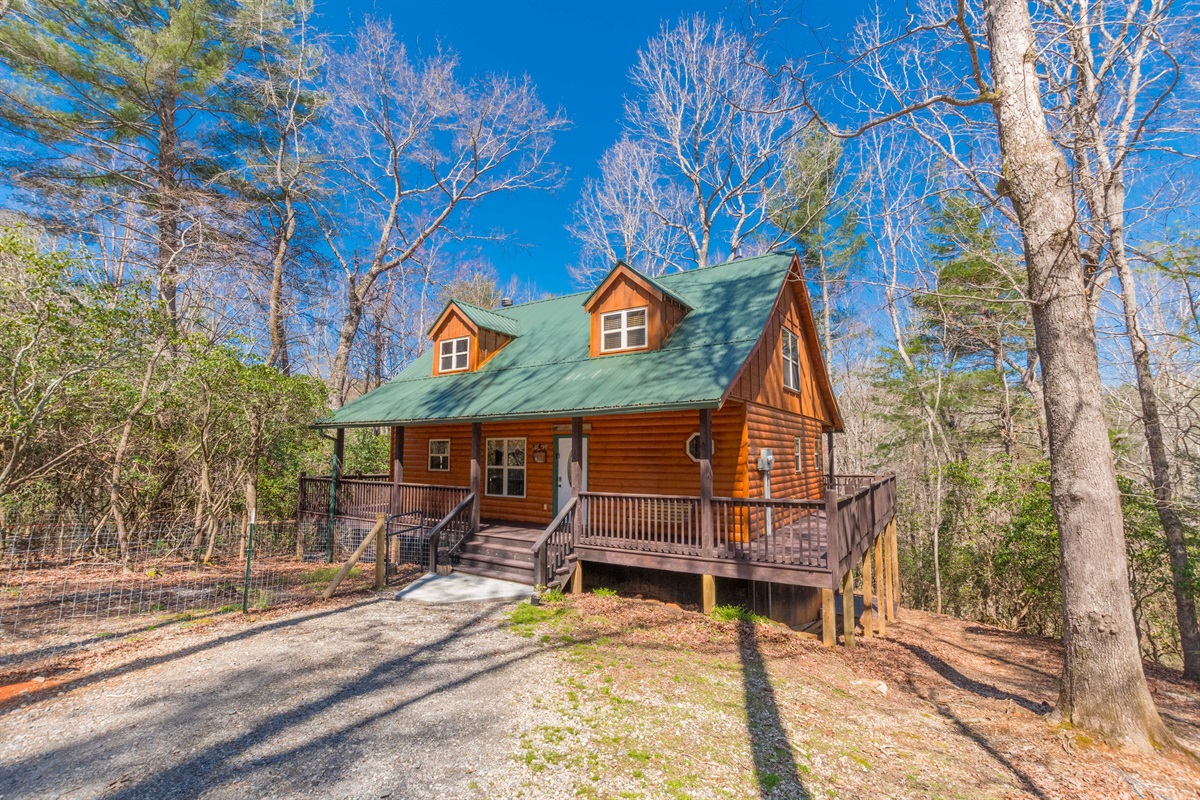 Front Cabin View Beautiful Log Cabin