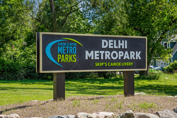Walking distance to Delhi Metropark & Skip's Canoe Livery!
"Easy access to beautiful walking/biking trails right out the driveway. Highly recommend!" (September 2025)