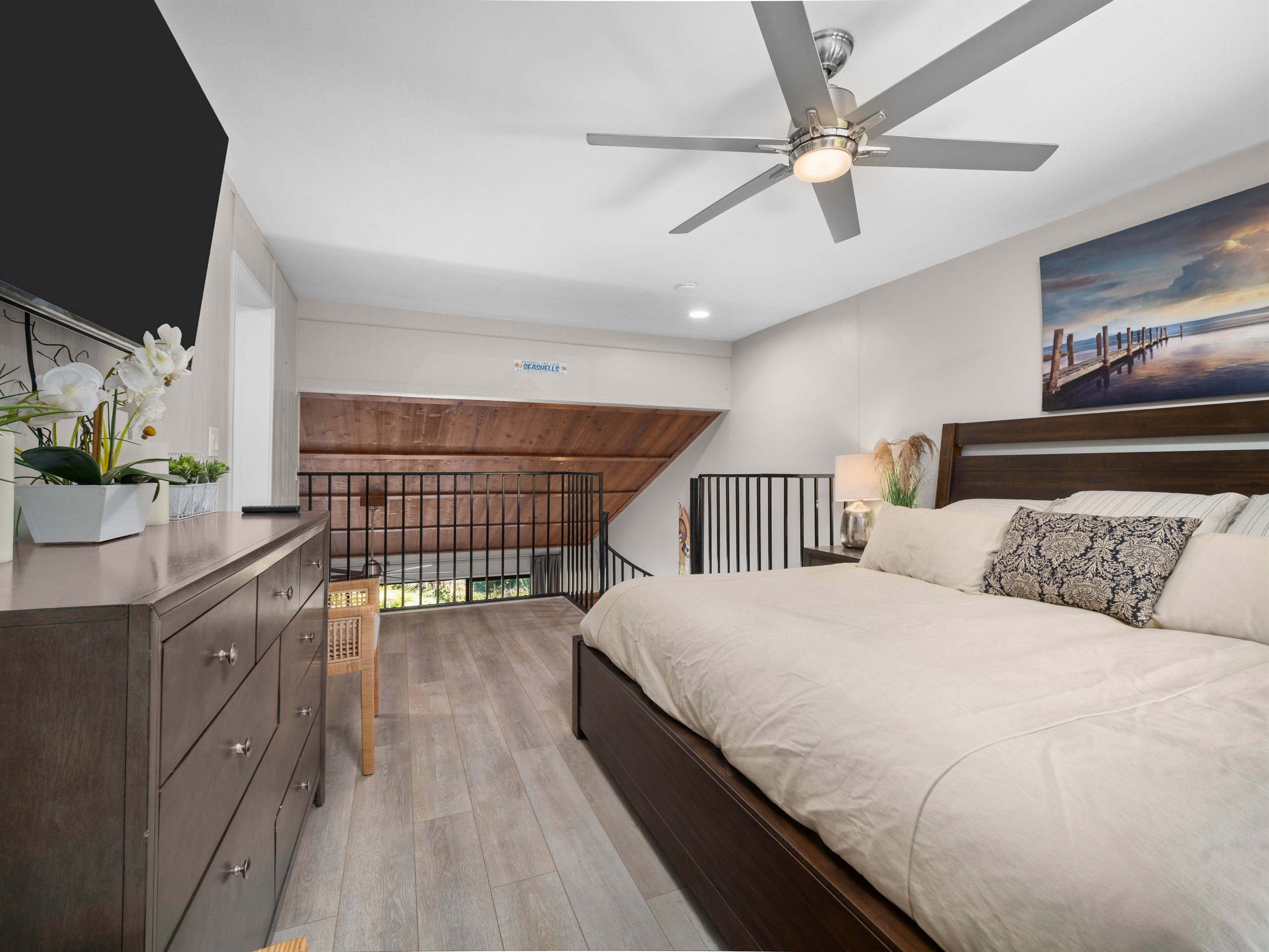 2nd Bedroom with King Bed