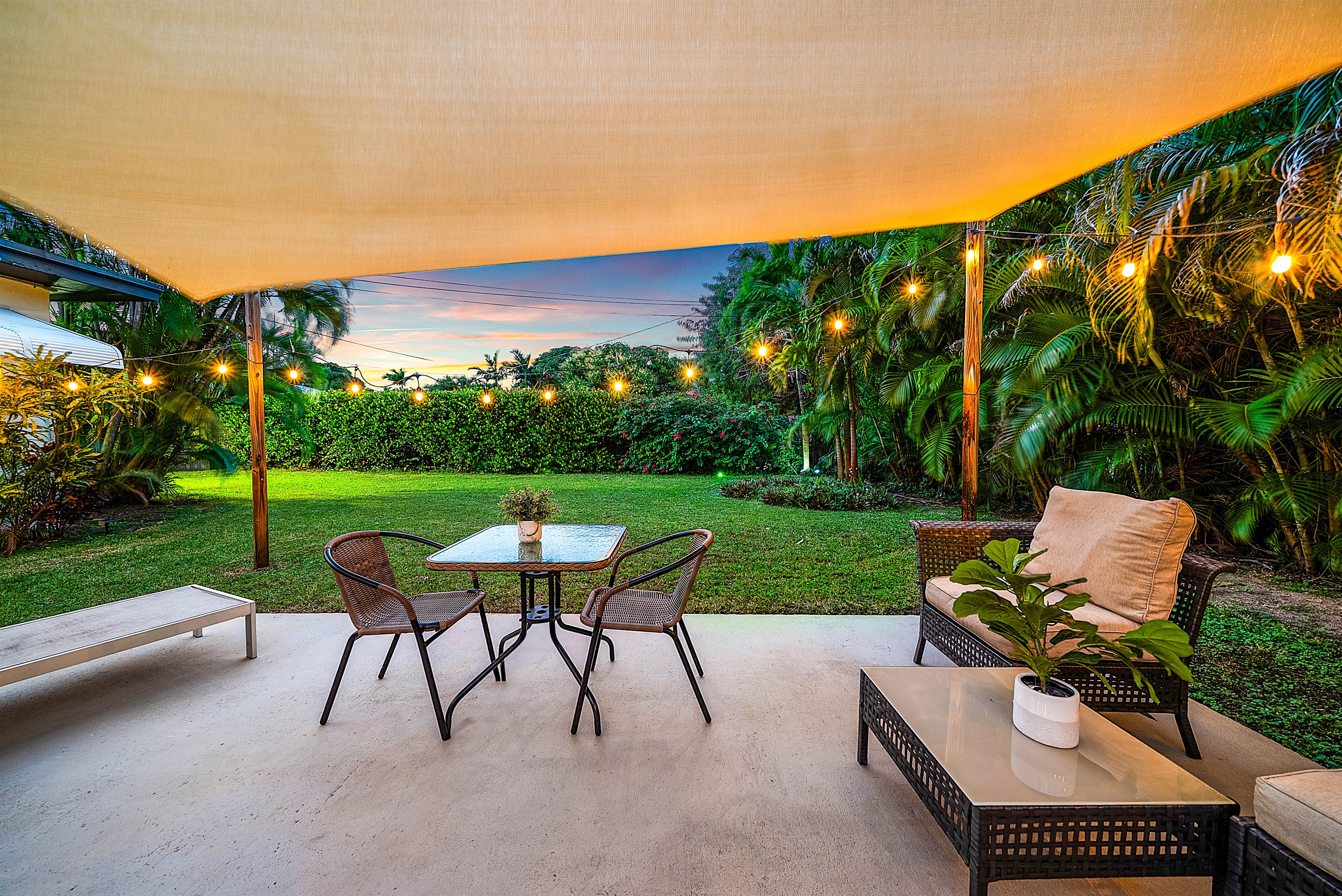Charming Farm-style Retreat With Outdoor Oasis - Cozy Escape - Lake Worth, FL