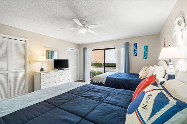 Guest bedroom with two queen beds