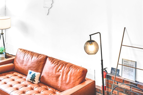 Showing our artistic side on the wall with the outline of Maine