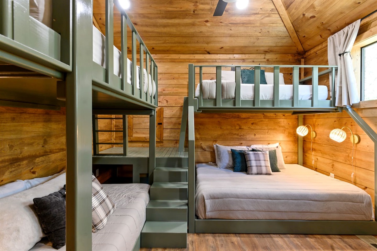Perfect for kids or friends traveling together—space, comfort, and plenty of fun.