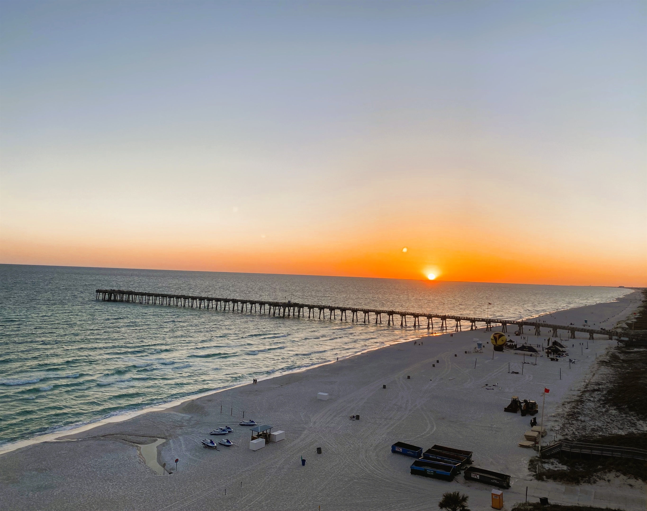 Enjoy top-tier resort amenities, including beachfront pools and easy beach access.