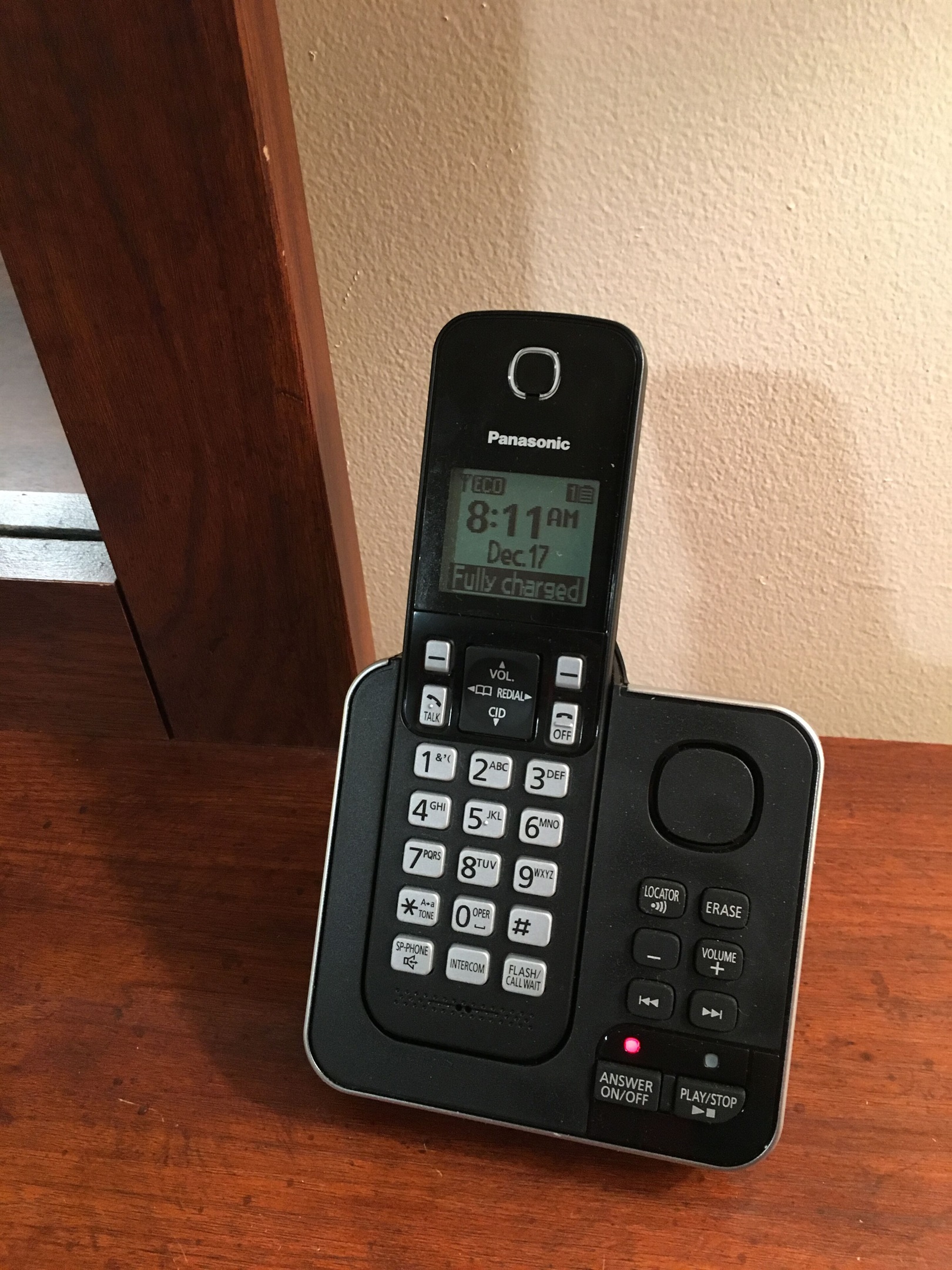 Free calls in the continental US and Canada