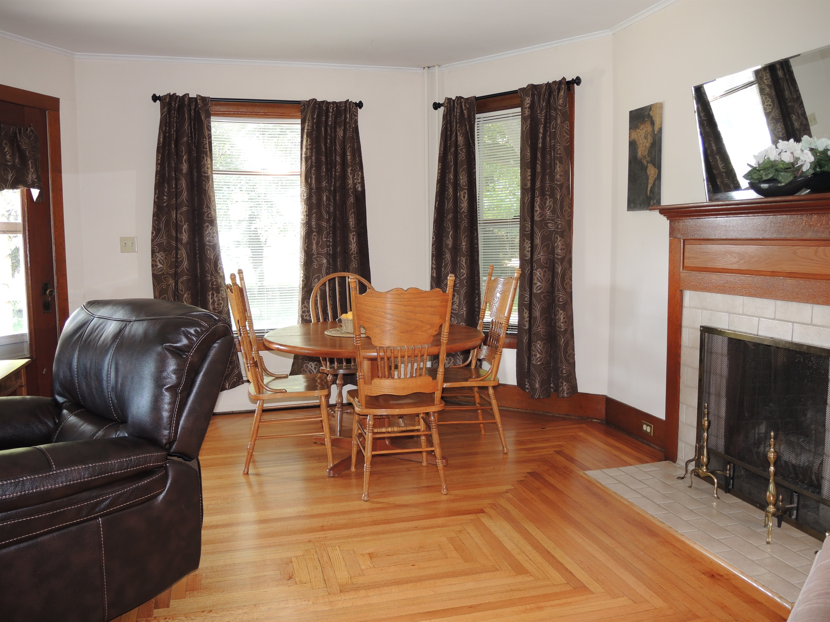 Dining nook in living room