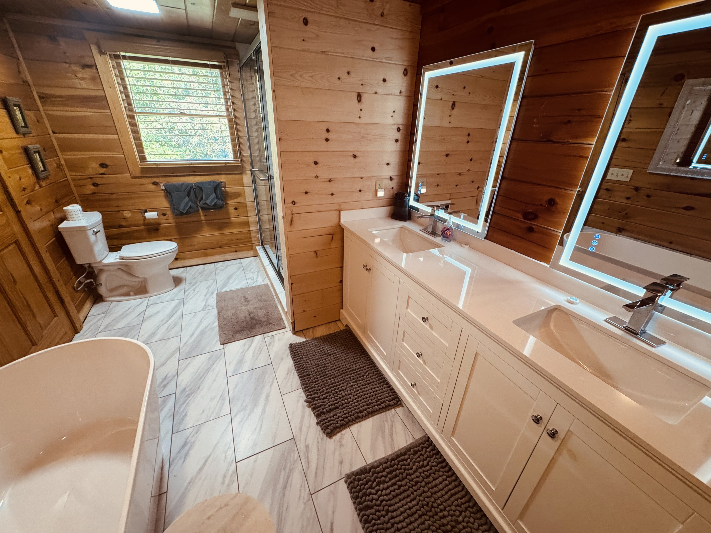 Newly renovated Upper Level Bath