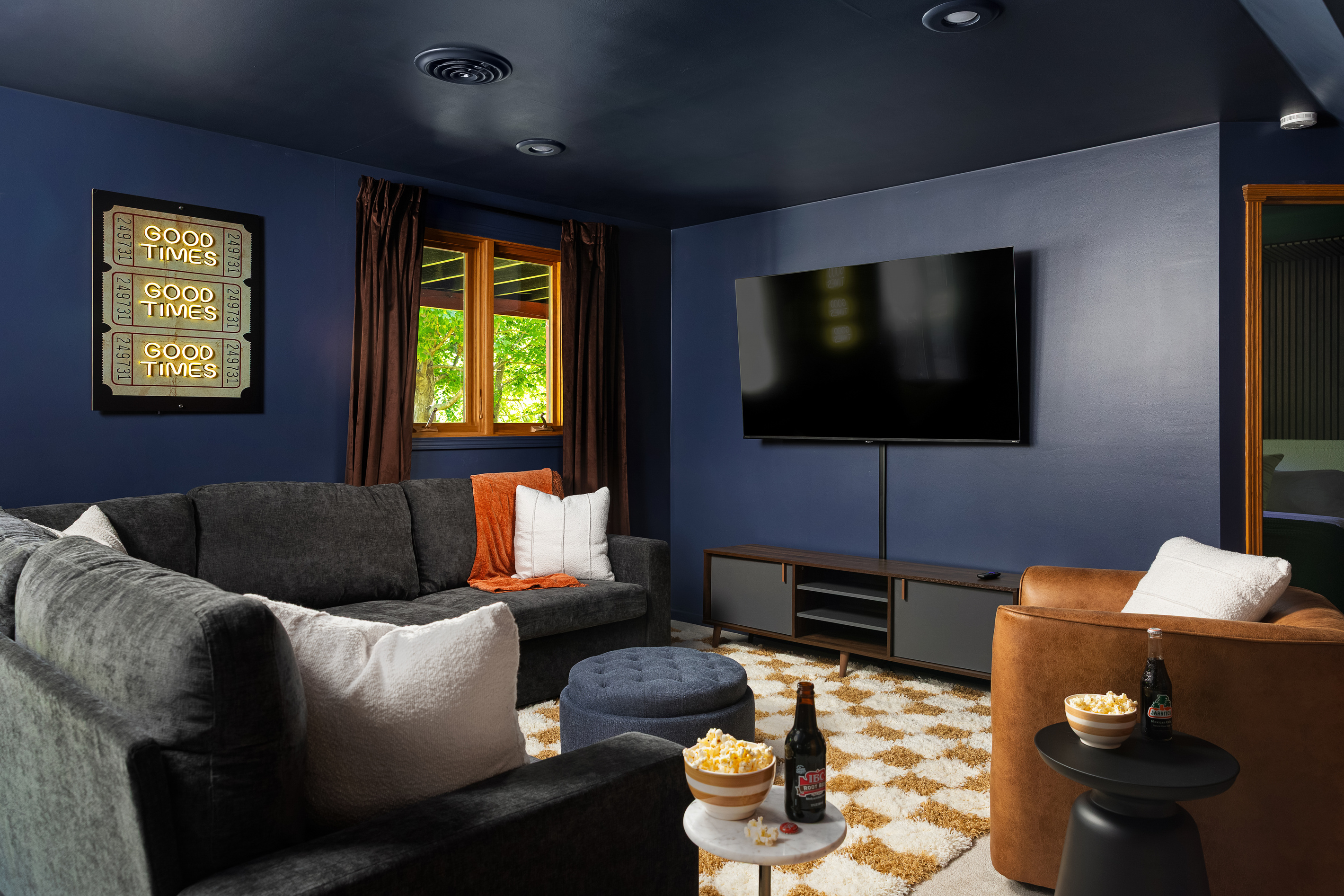 ...perfect spot for a movie night!
