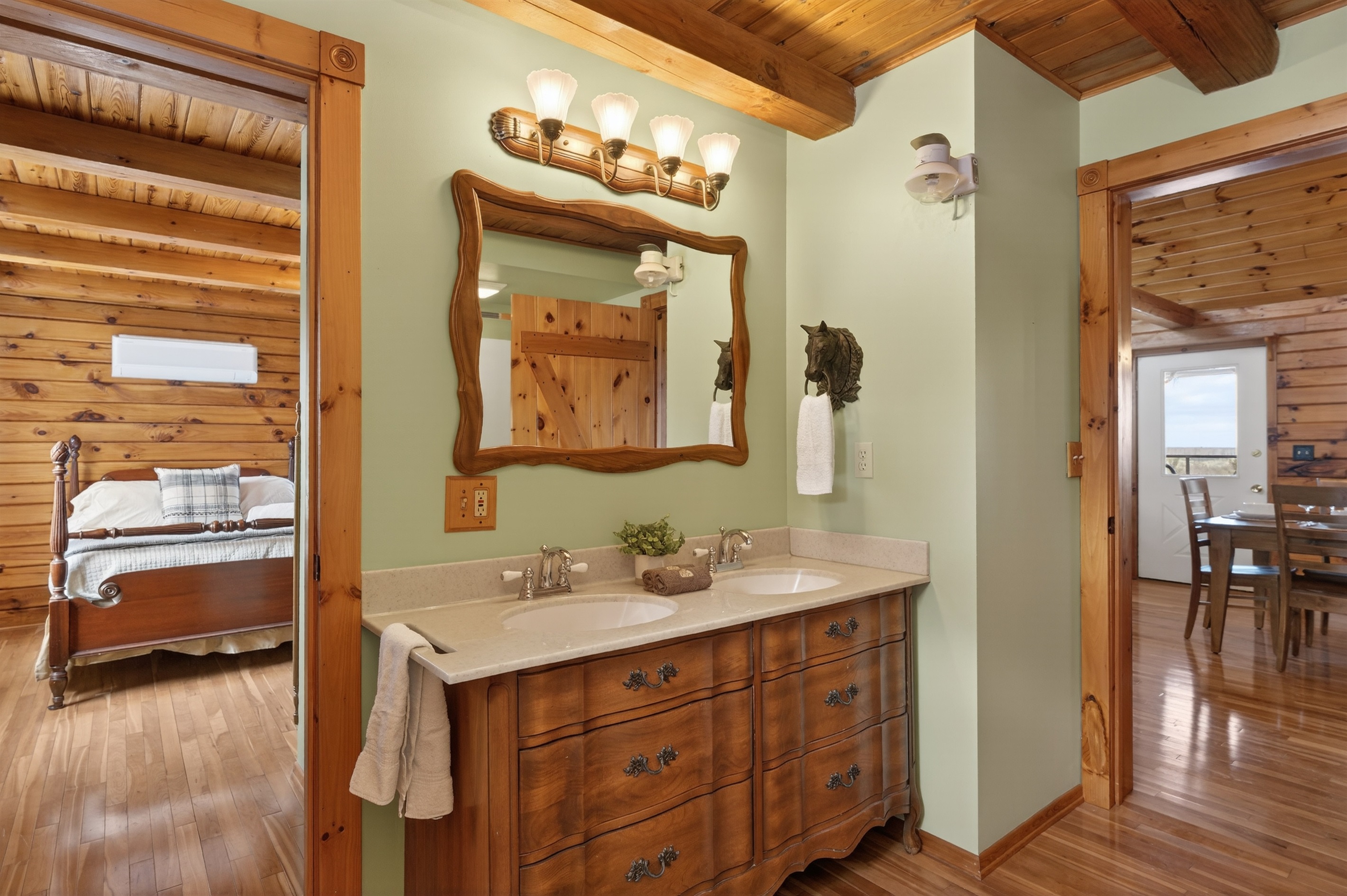 Main floor full bathroom #1