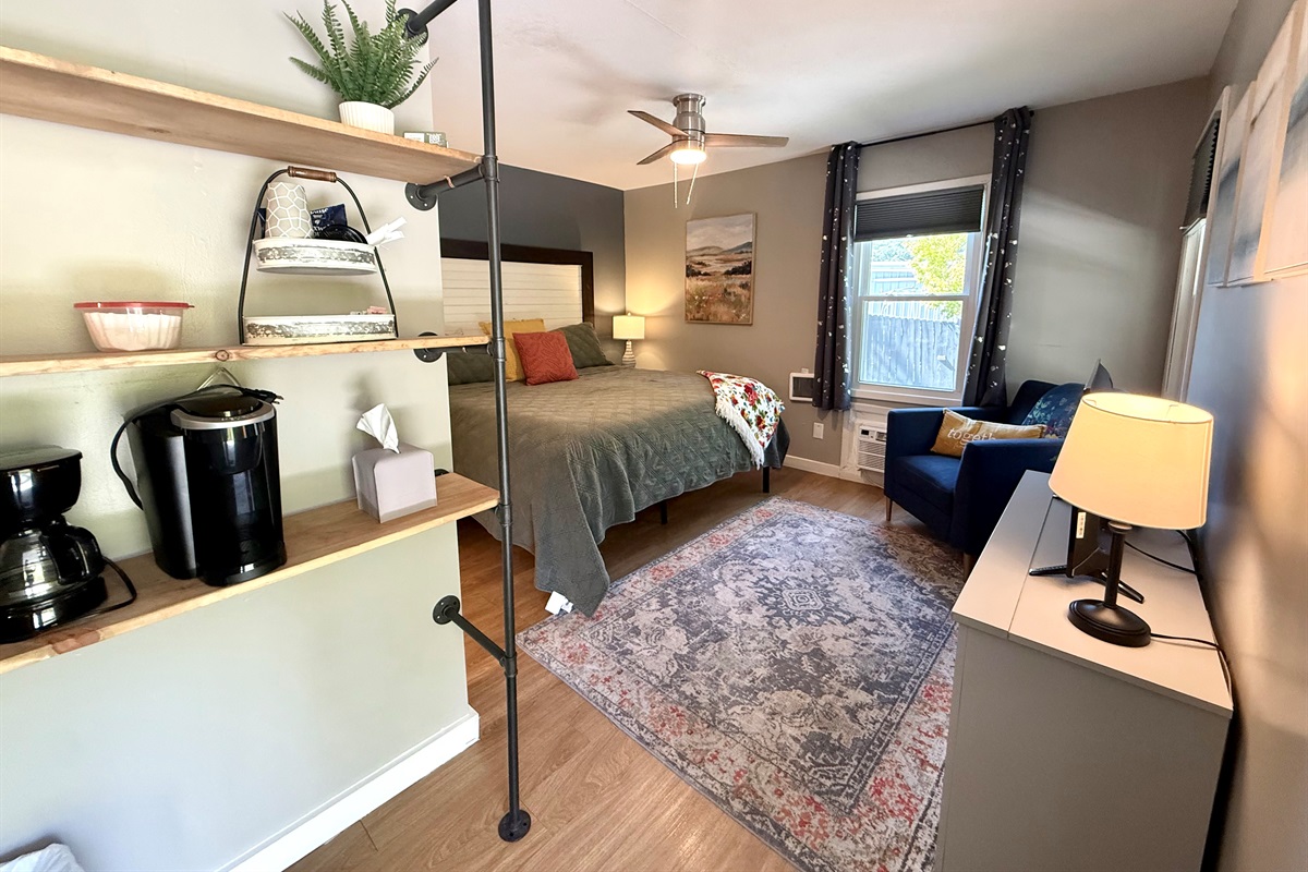 King creek side room.