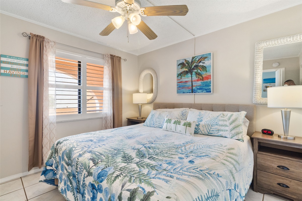 King size bed in bedroom.