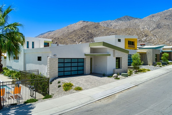 Front of Palm to Peak House w/South Lykken Trail in background