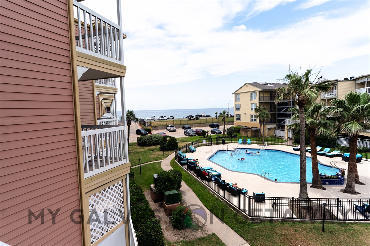 This is the pool the balcony overlooks