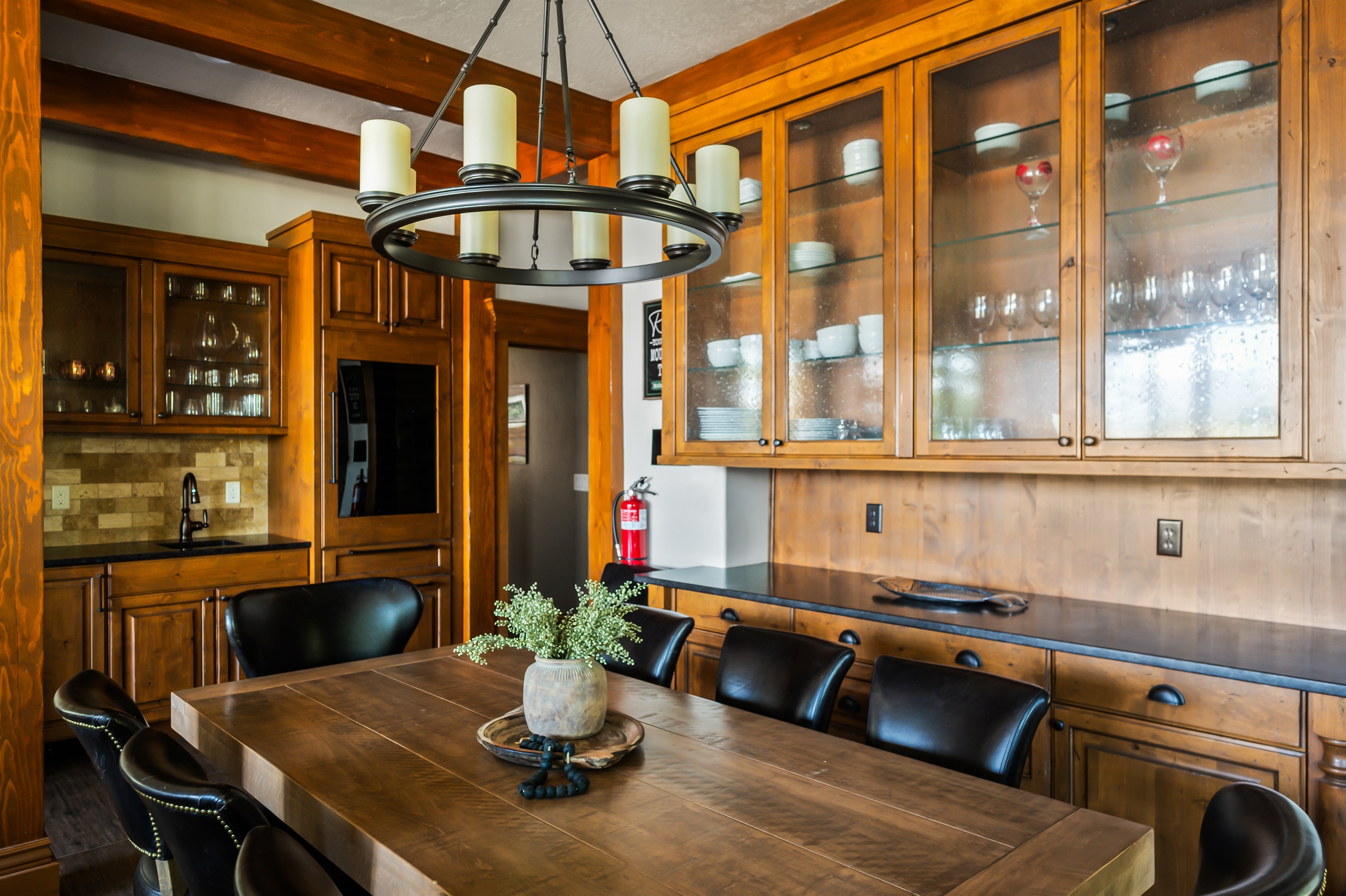 Main House Dining Table Seats 8