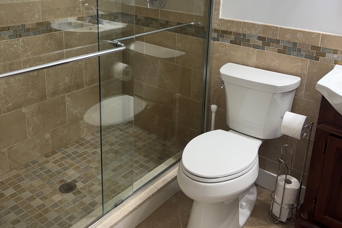 Main bathroom